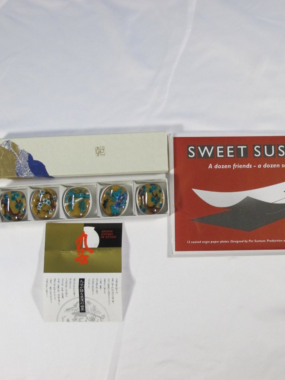 Sushi dinner set - sushi rollers and chopstick holders